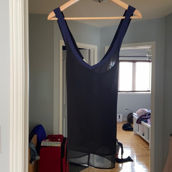 Silence + Noise Tank - Picture 2 of 3